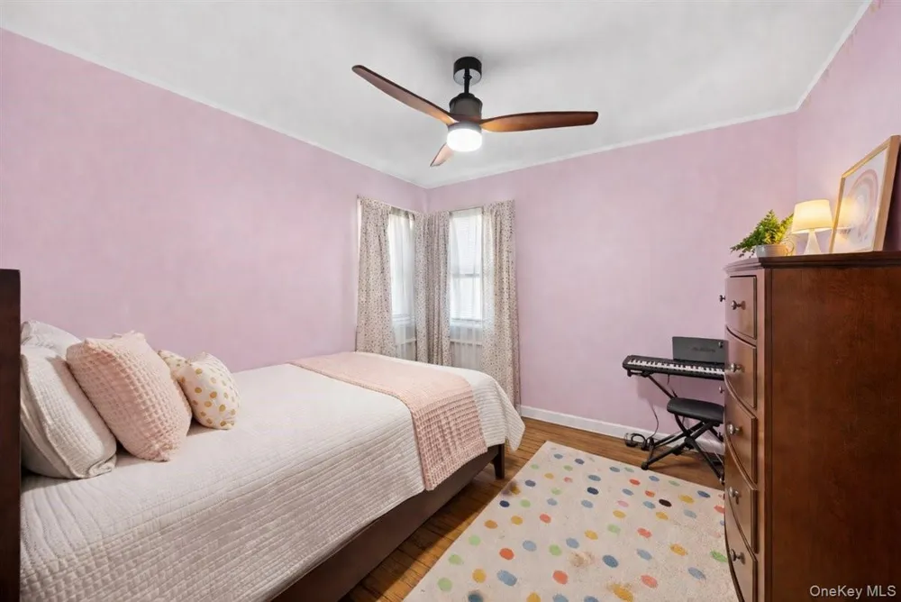 33 Greenwood Lane White Plains, NY 10607