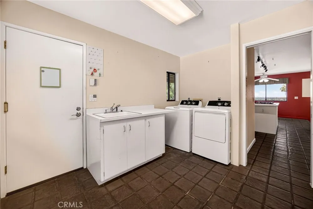 369 Canyon Highlands Oroville, CA 95966