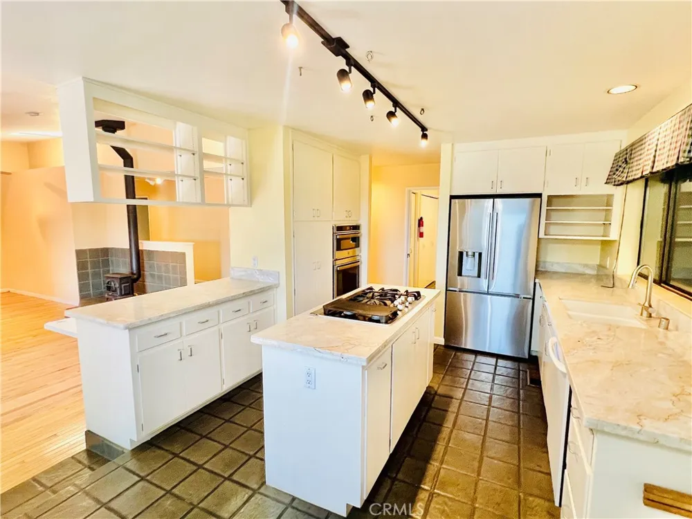 369 Canyon Highlands Oroville, CA 95966