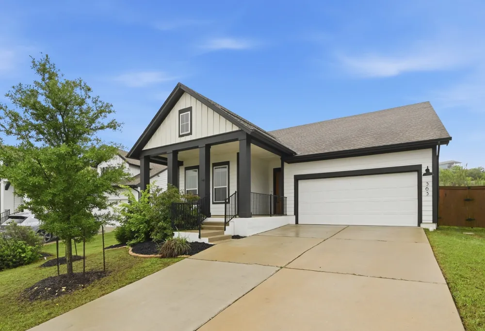363 Crimson Sky Court Dripping Springs, TX 78620