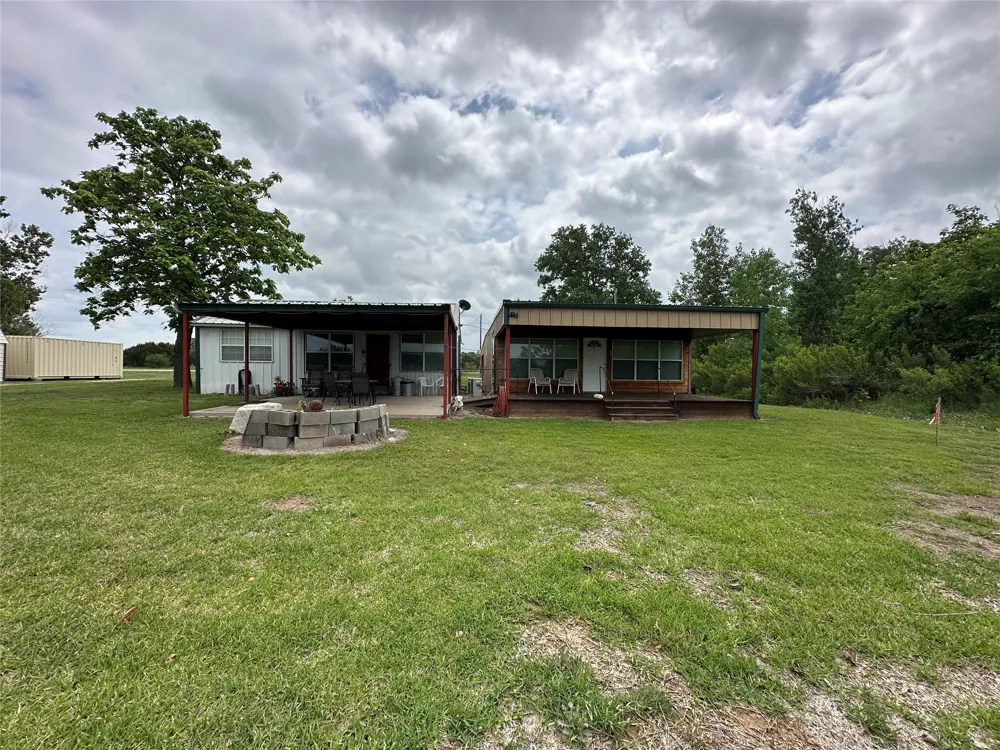 1141 Airport Road Possum Kingdom Lake, TX 76449