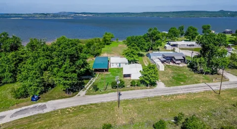 1141 Airport Road
