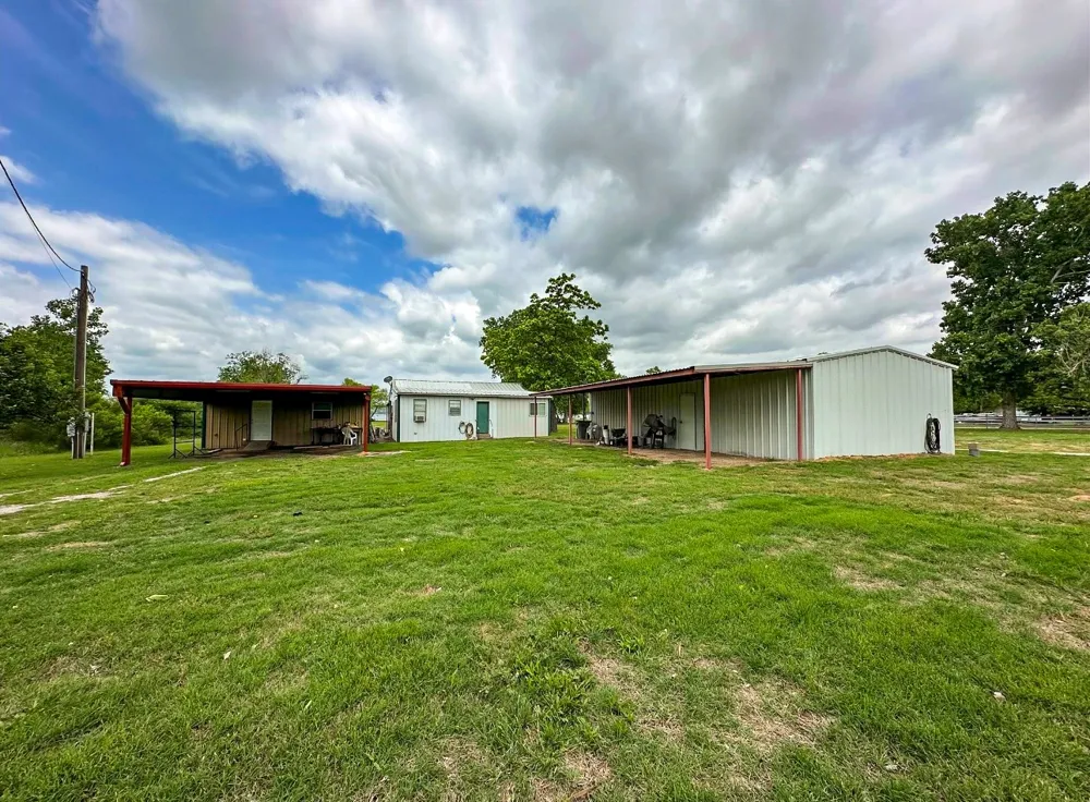 1141 Airport Road Possum Kingdom Lake, TX 76449