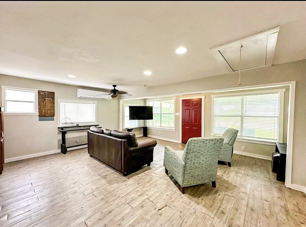 1141 Airport Road Possum Kingdom Lake, TX 76449