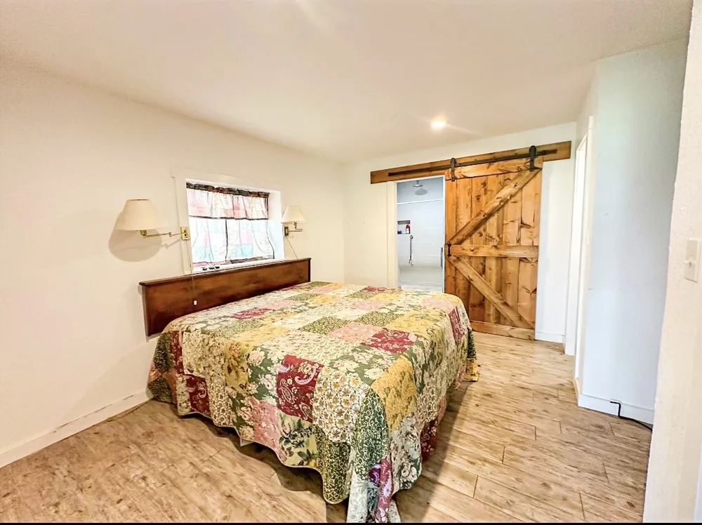 1141 Airport Road Possum Kingdom Lake, TX 76449