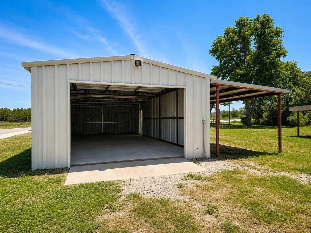 1141 Airport Road Possum Kingdom Lake, TX 76449