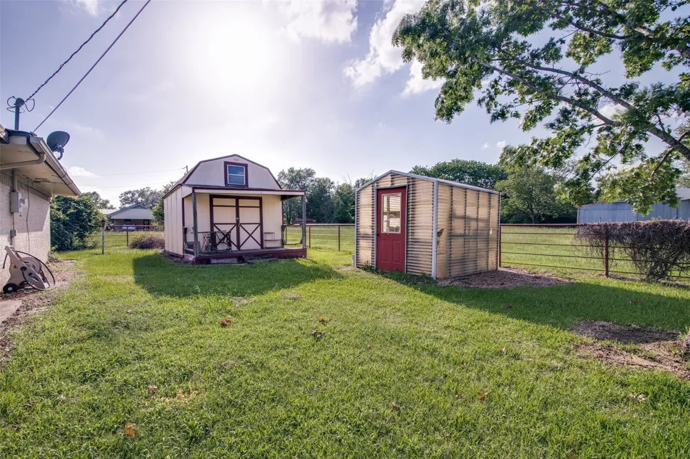 464 VZ County Road 2120 Canton, TX 75103