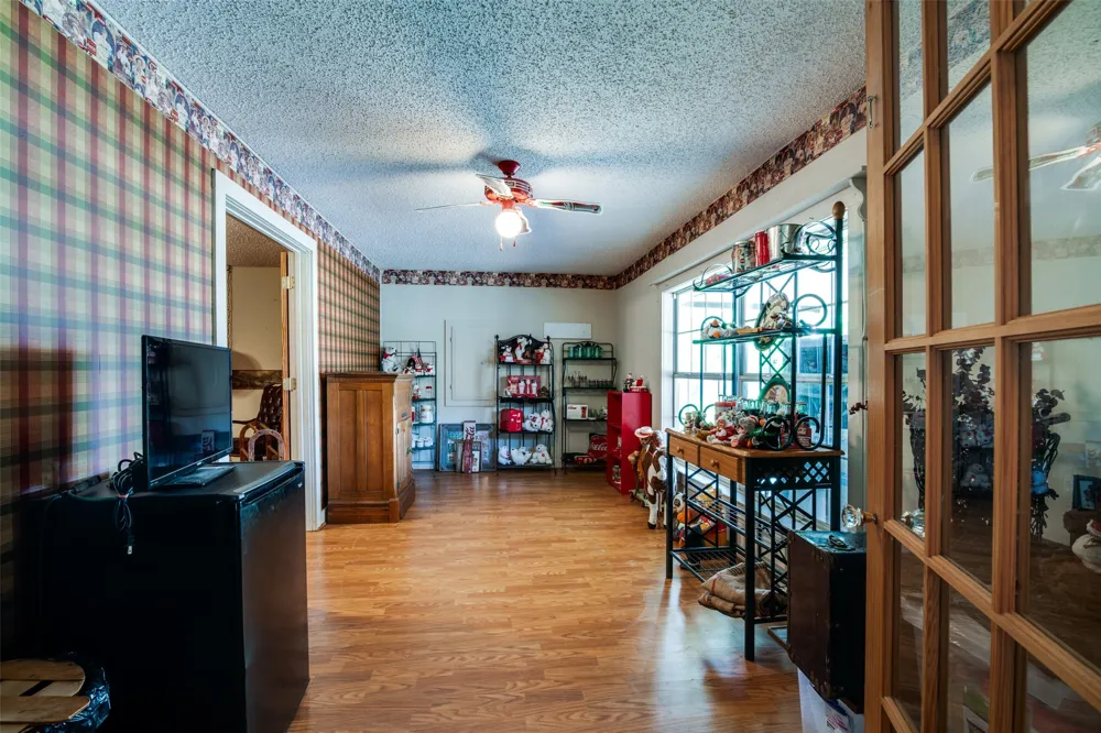 464 VZ County Road 2120 Canton, TX 75103