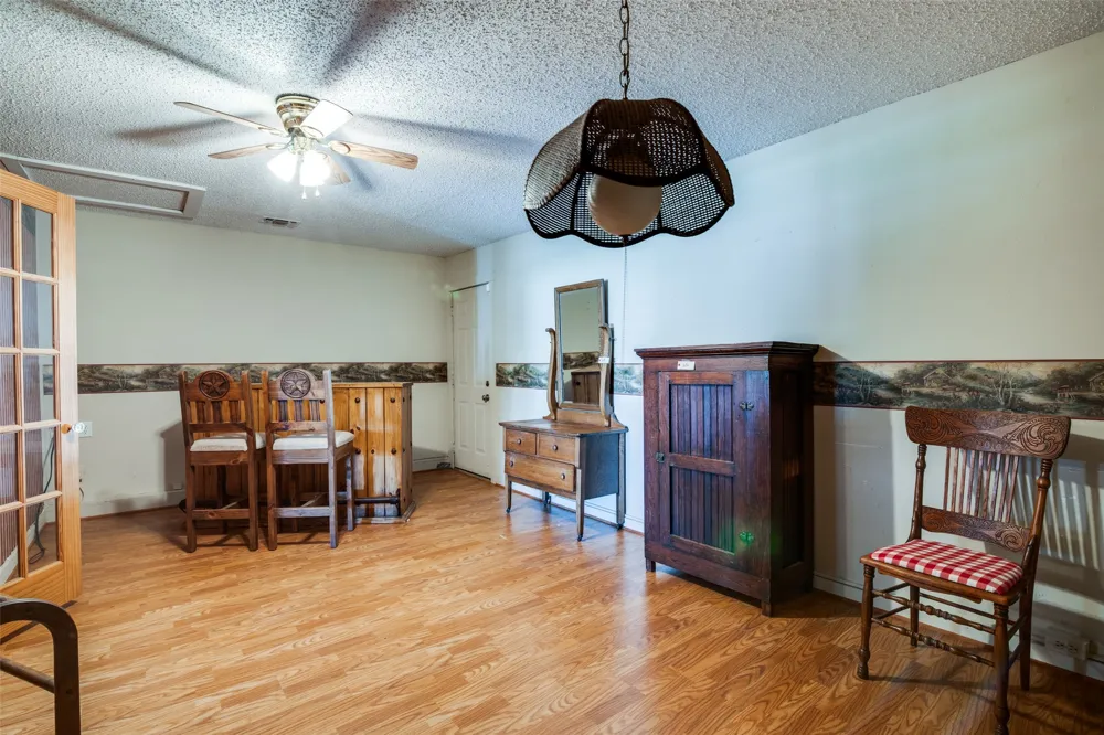 464 VZ County Road 2120 Canton, TX 75103