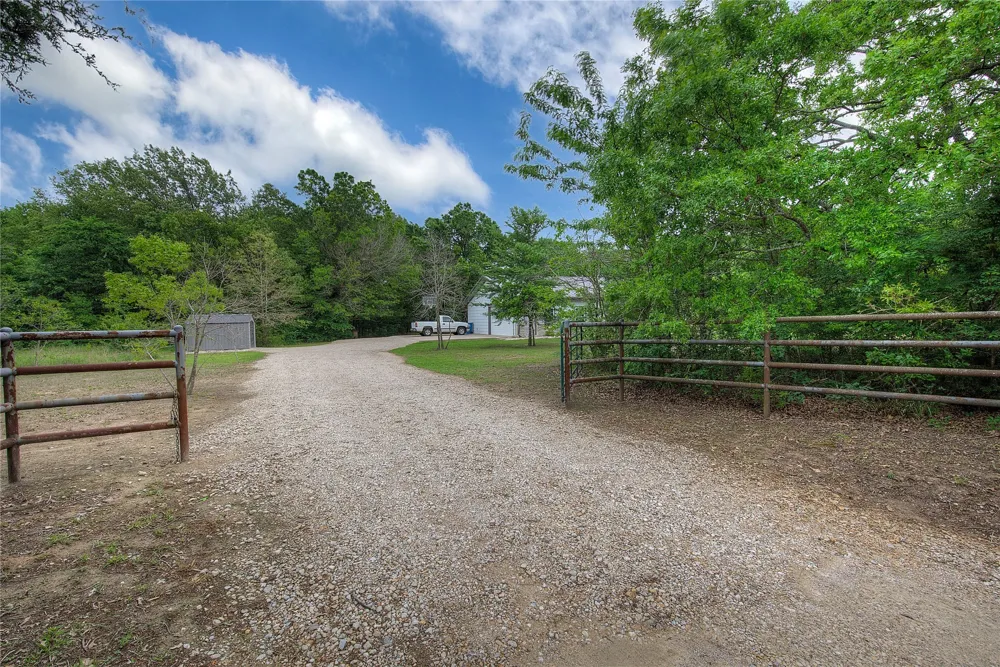 1774 County Road 3562 Dike, TX 75437