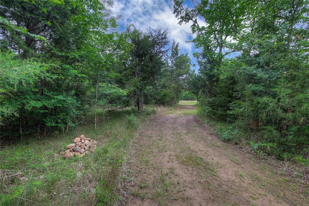 1774 County Road 3562 Dike, TX 75437
