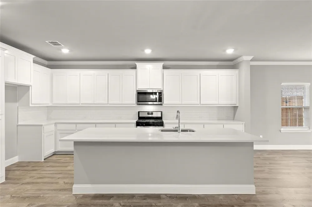 304 Community Drive Lavon, TX 75166