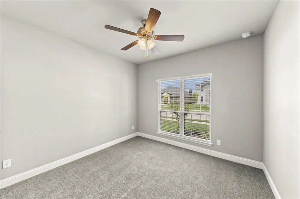 304 Community Drive Lavon, TX 75166