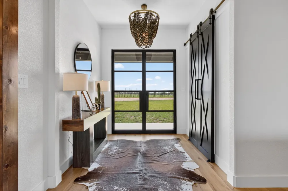 6384 US 281 HWY S Jacksboro, TX 76458