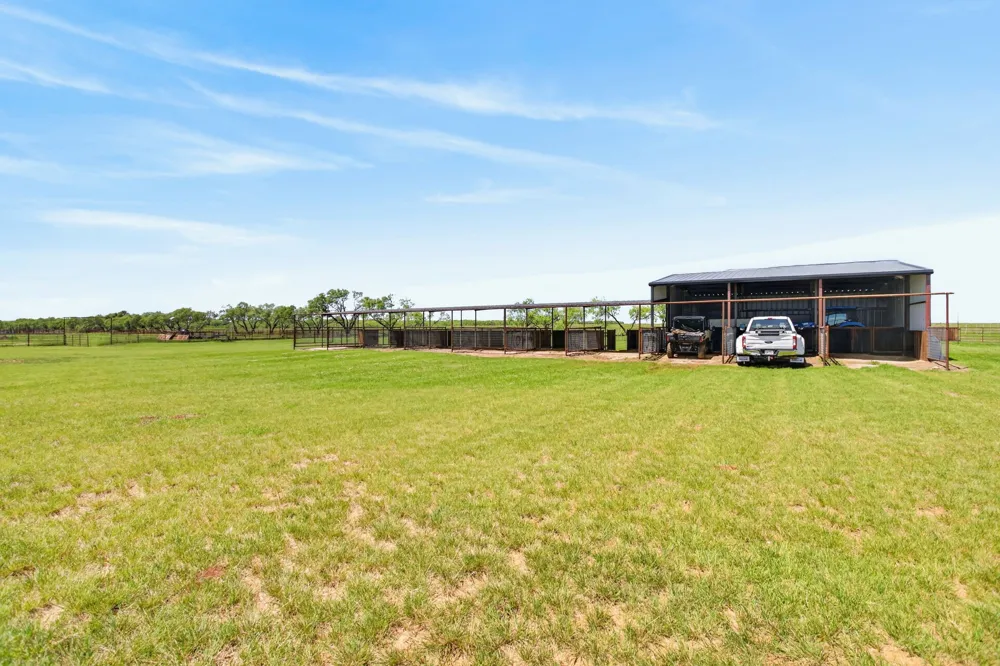 6384 US 281 HWY S Jacksboro, TX 76458