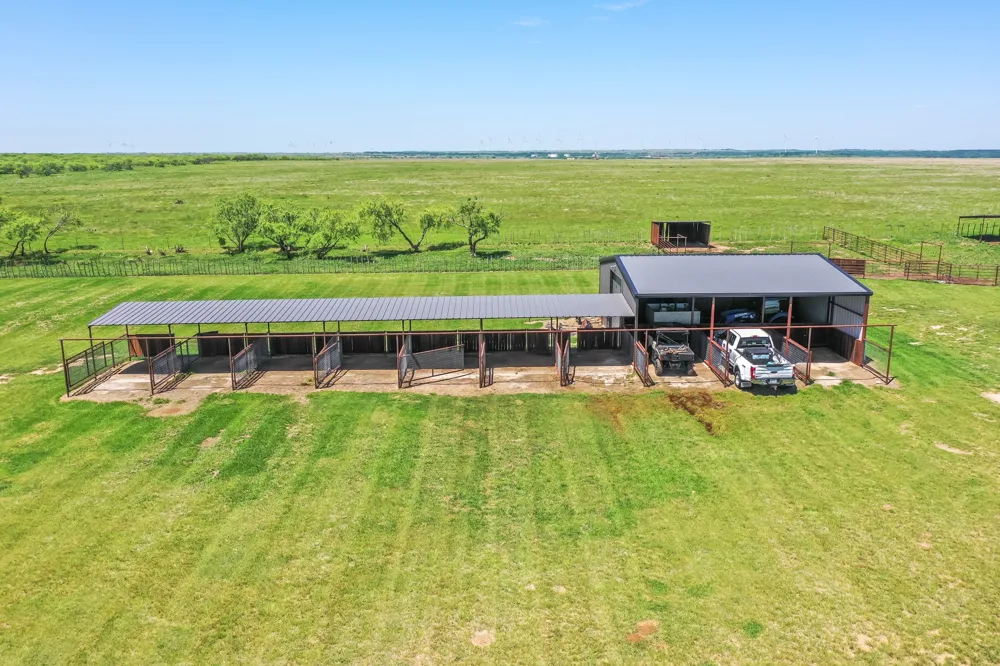 6384 US 281 HWY S Jacksboro, TX 76458