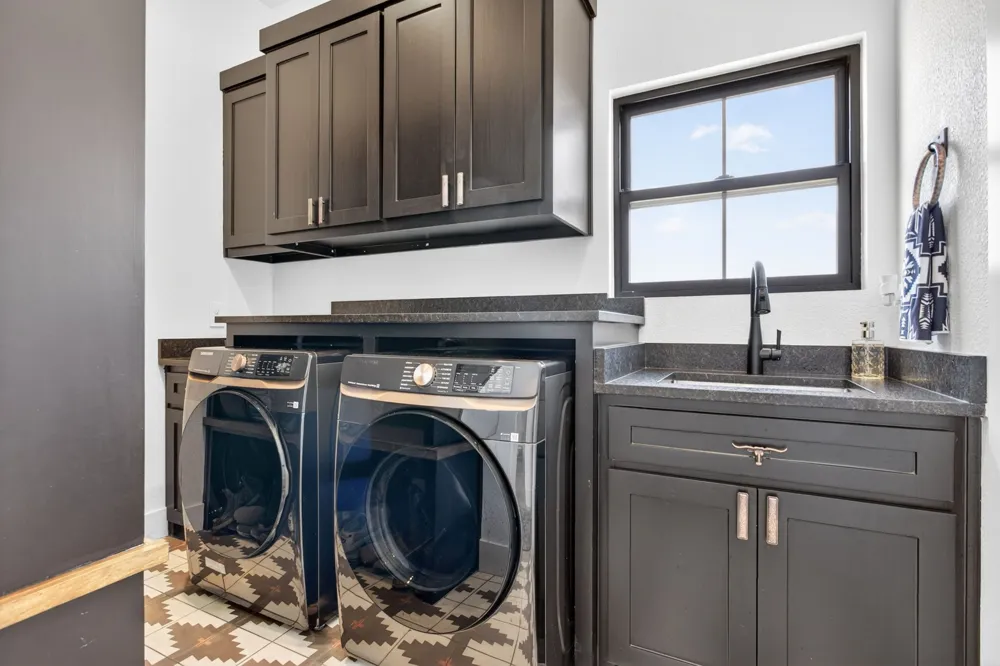 6384 US HWY 281 S Jacksboro, TX 76458