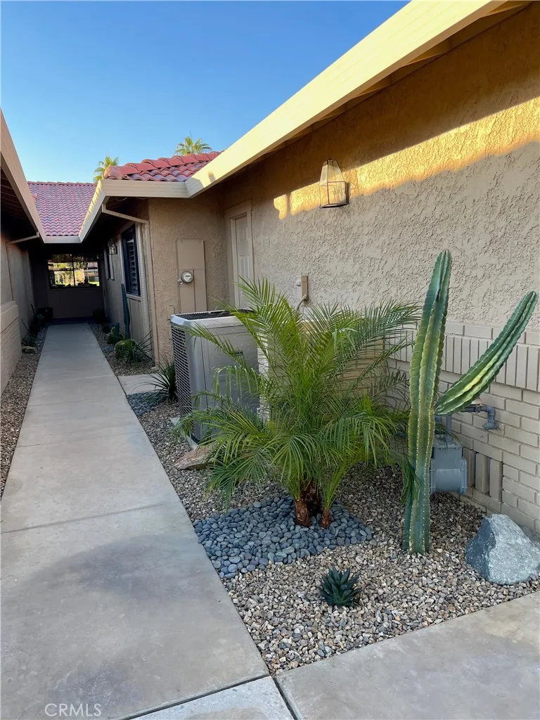 41 Camino Arroyo Place Palm Desert, CA 92260