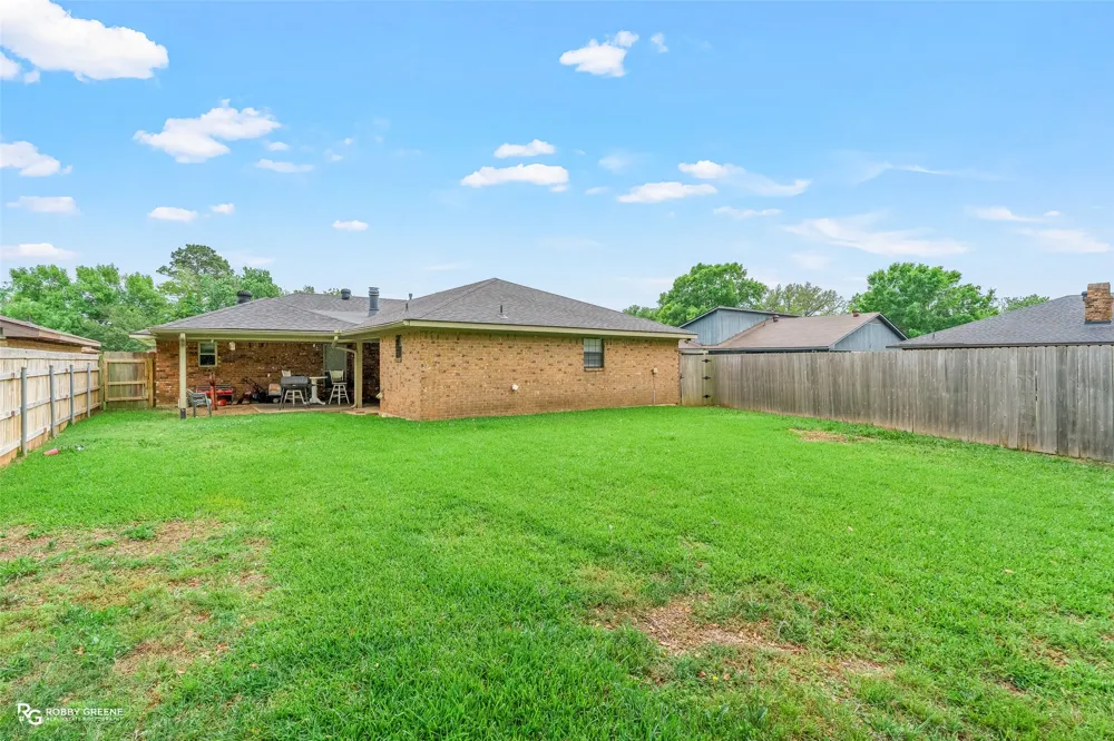 5411 Sage Drive Bossier City, LA 71112