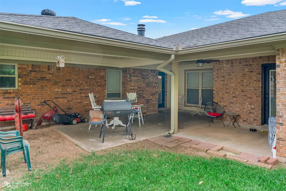 5411 Sage Drive Bossier City, LA 71112