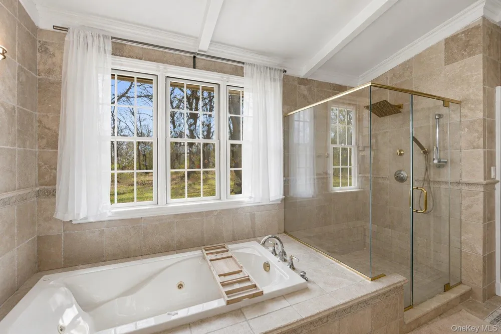 235 Centre Island Road Centre Island, NY 11771