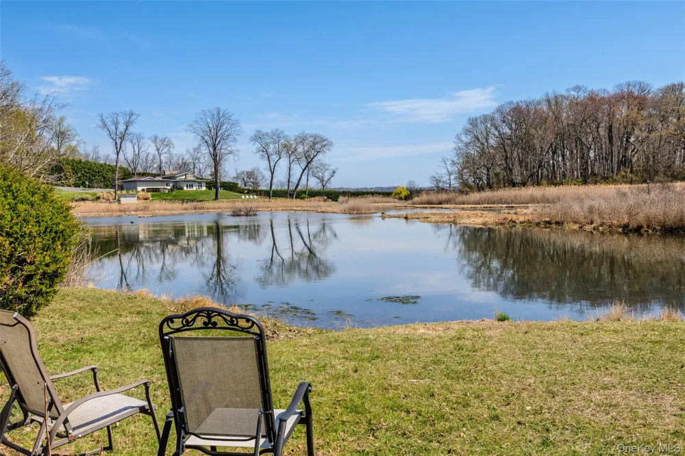235 Centre Island Road Centre Island, NY 11771
