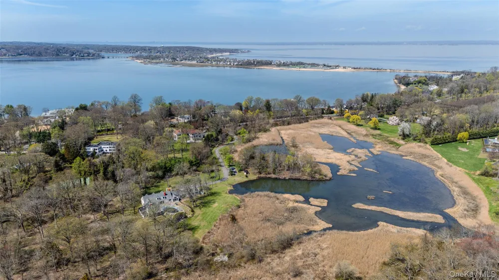 235 Centre Island Road Centre Island, NY 11771