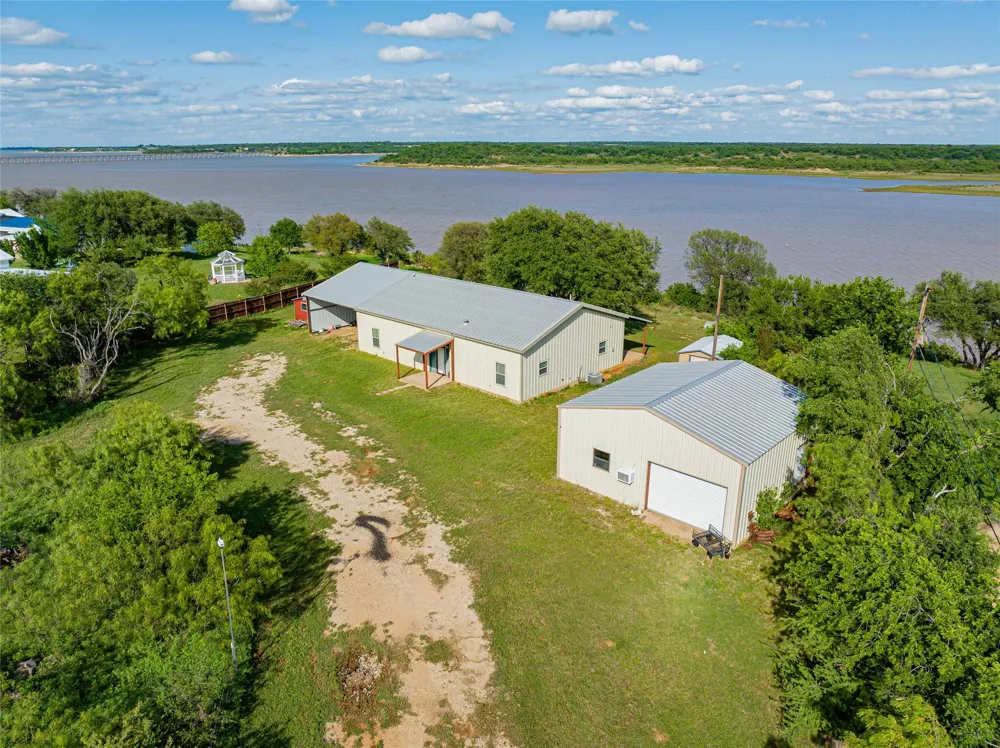 6574 County Road 322 Breckenridge, TX 76424