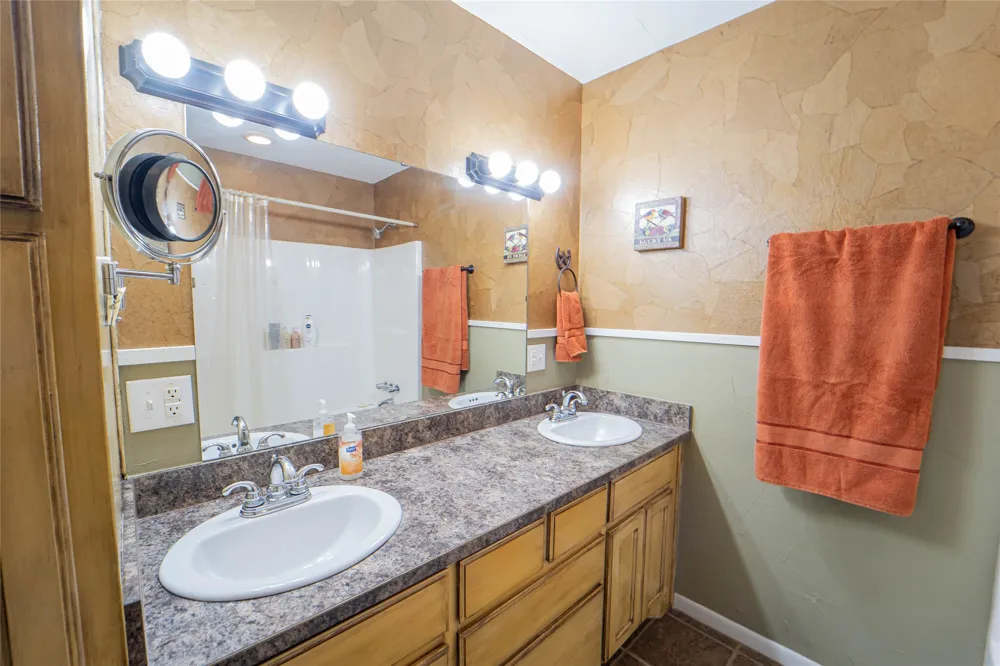 6574 County Road 322 Breckenridge, TX 76424