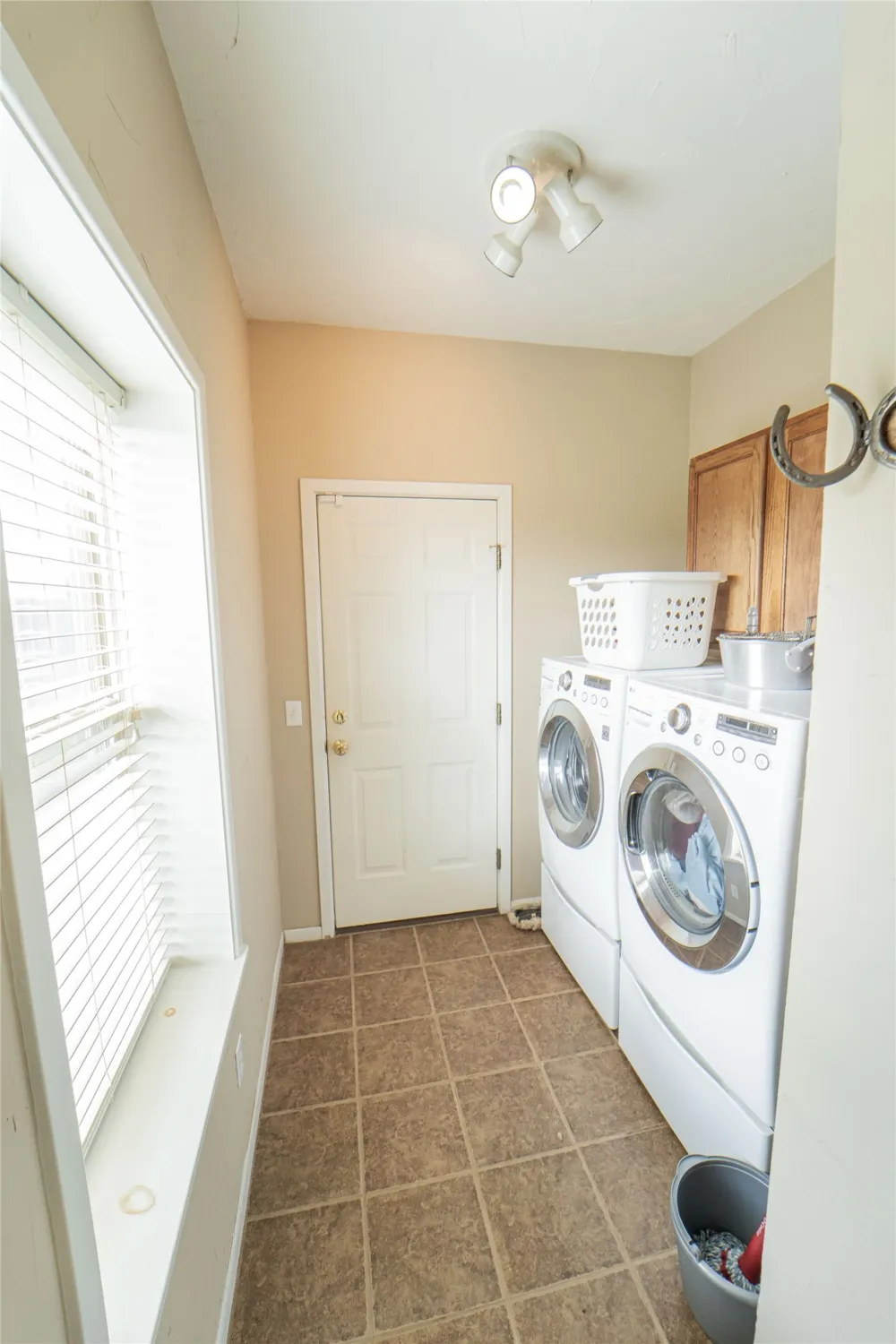 6574 County Road 322 Breckenridge, TX 76424