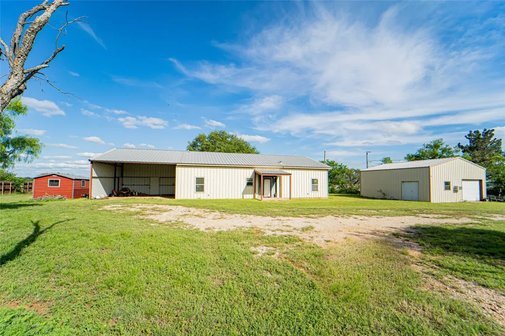 6574 County Road 322 Breckenridge, TX 76424