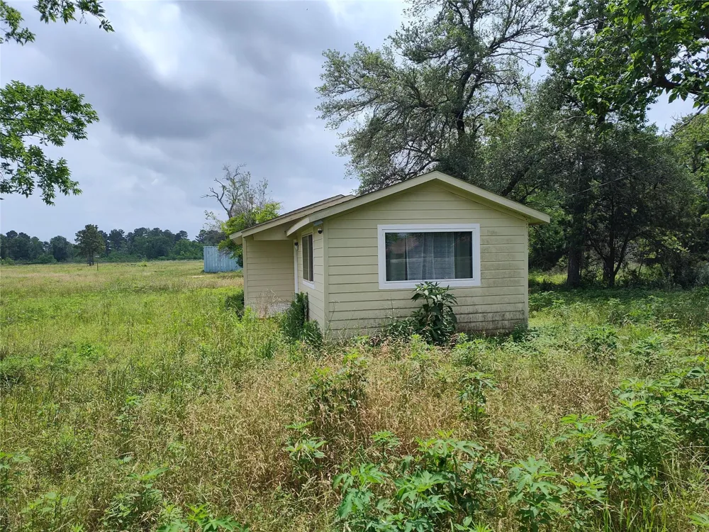 3707 12th Street Brookshire, TX 77423