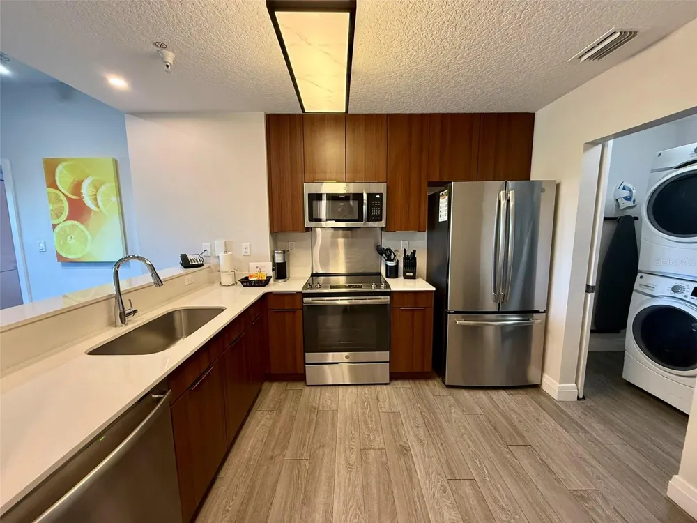 14501 GROVE RESORT AVE #2413 Winter Garden, FL 34787
