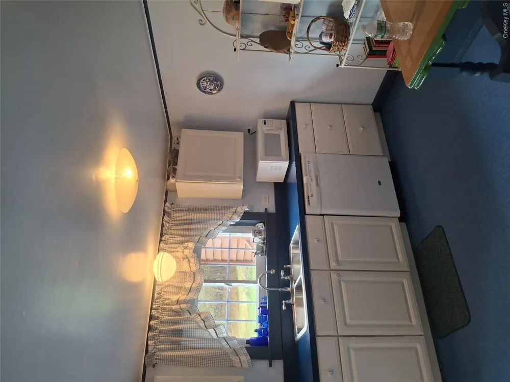 5618 Red Hill Road Claryville, NY 12725