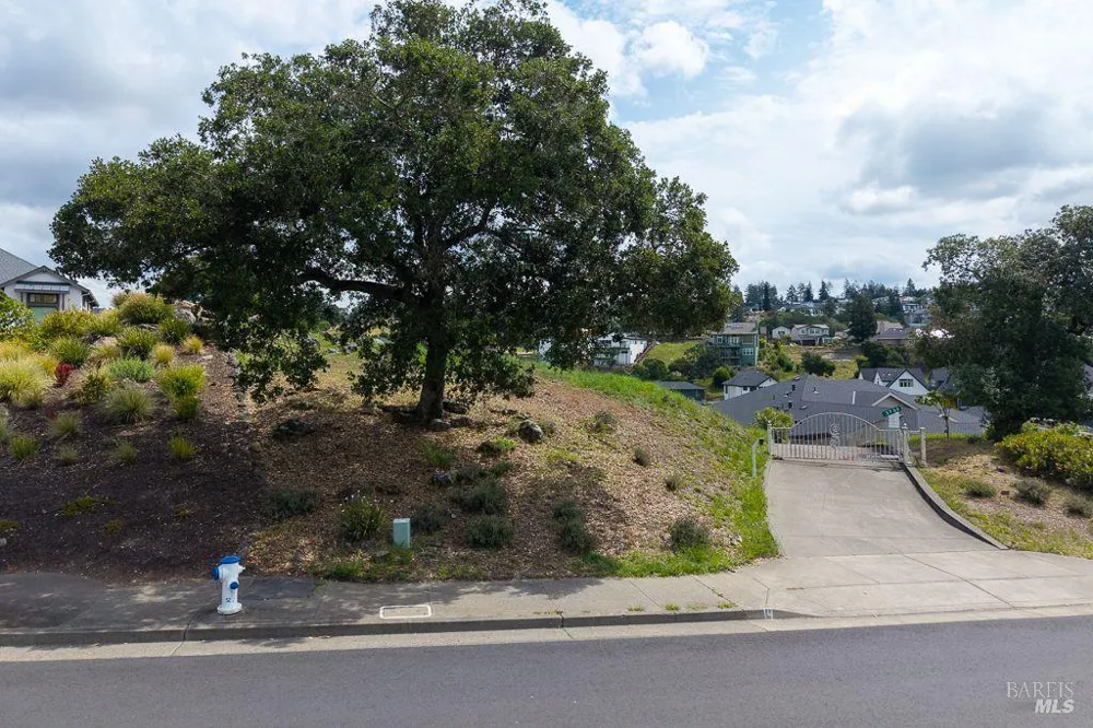 3780 Saint Andrews Drive Santa Rosa, CA 95403
