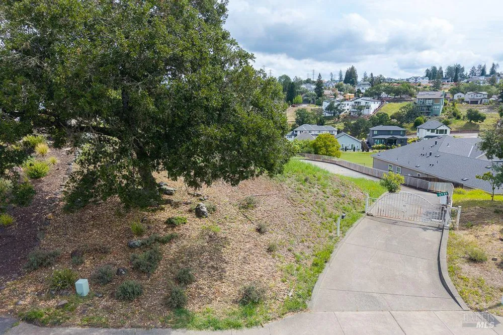 3780 Saint Andrews Drive Santa Rosa, CA 95403