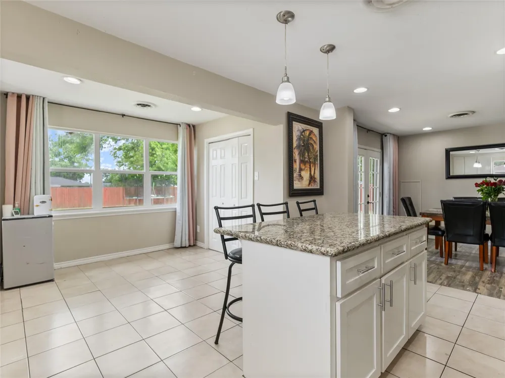 404 E Elizabeth Avenue Palacios, TX 77465