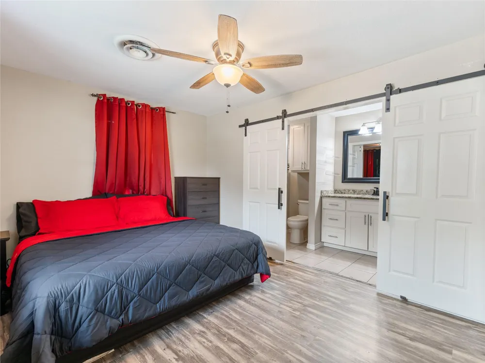 404 E Elizabeth Avenue Palacios, TX 77465