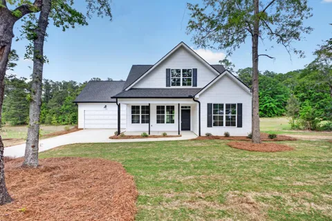 911 Fairway Drive