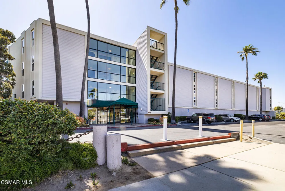 3101 Peninsula Road #101 Oxnard, CA 93035