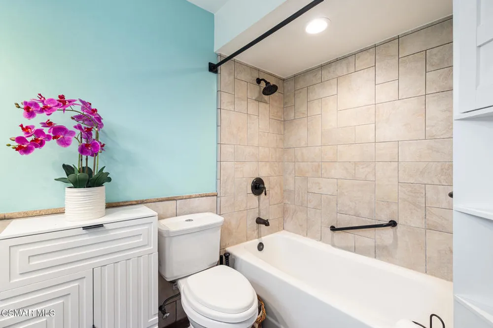 3101 Peninsula Road #101 Oxnard, CA 93035