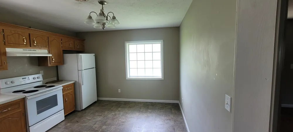 1102 Highway 79 Dover, TN 37058