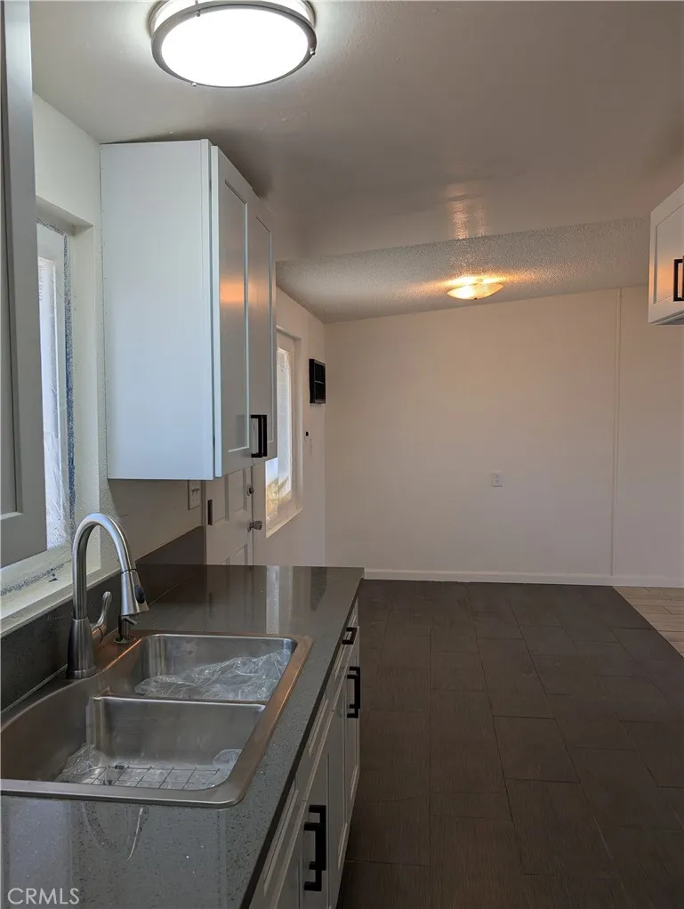8711 Aspen California City, CA 93505