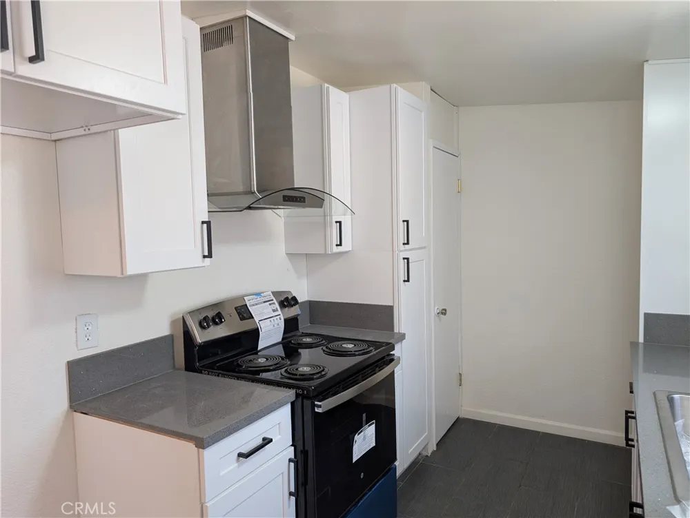 8711 Aspen California City, CA 93505