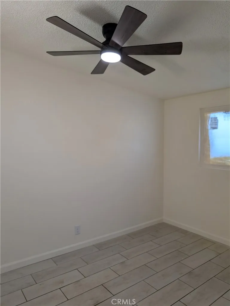 8711 Aspen California City, CA 93505