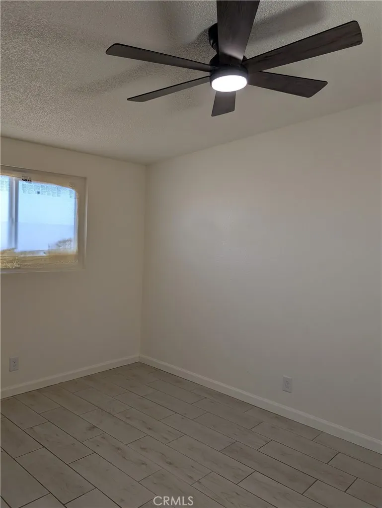 8711 Aspen California City, CA 93505