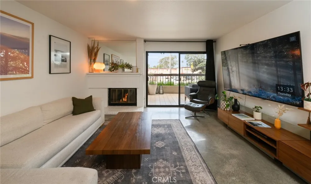 8512 Tuscany #222 Playa del Rey, CA 90293