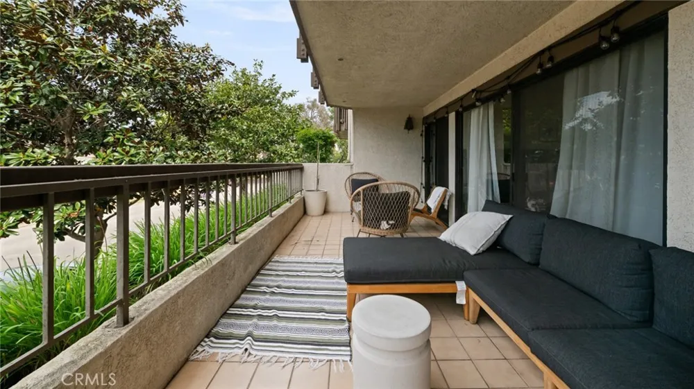 8512 Tuscany #222 Playa del Rey, CA 90293