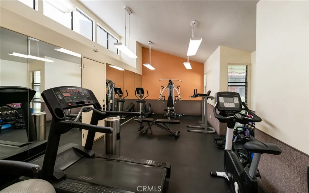 8512 Tuscany #222 Playa del Rey, CA 90293