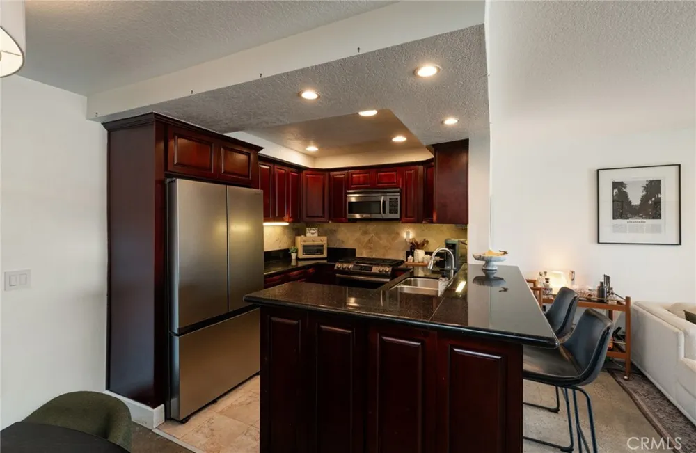 8512 Tuscany #222 Playa del Rey, CA 90293